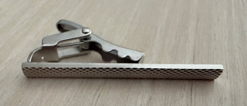 Next silver tie - tie, pin