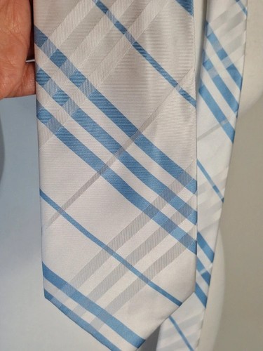 Next light blue - next, white